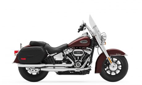 Harley Davidson® Heritage Classic Midnight Crimson (Chrome Finish w/ Cast Wheels) 2022